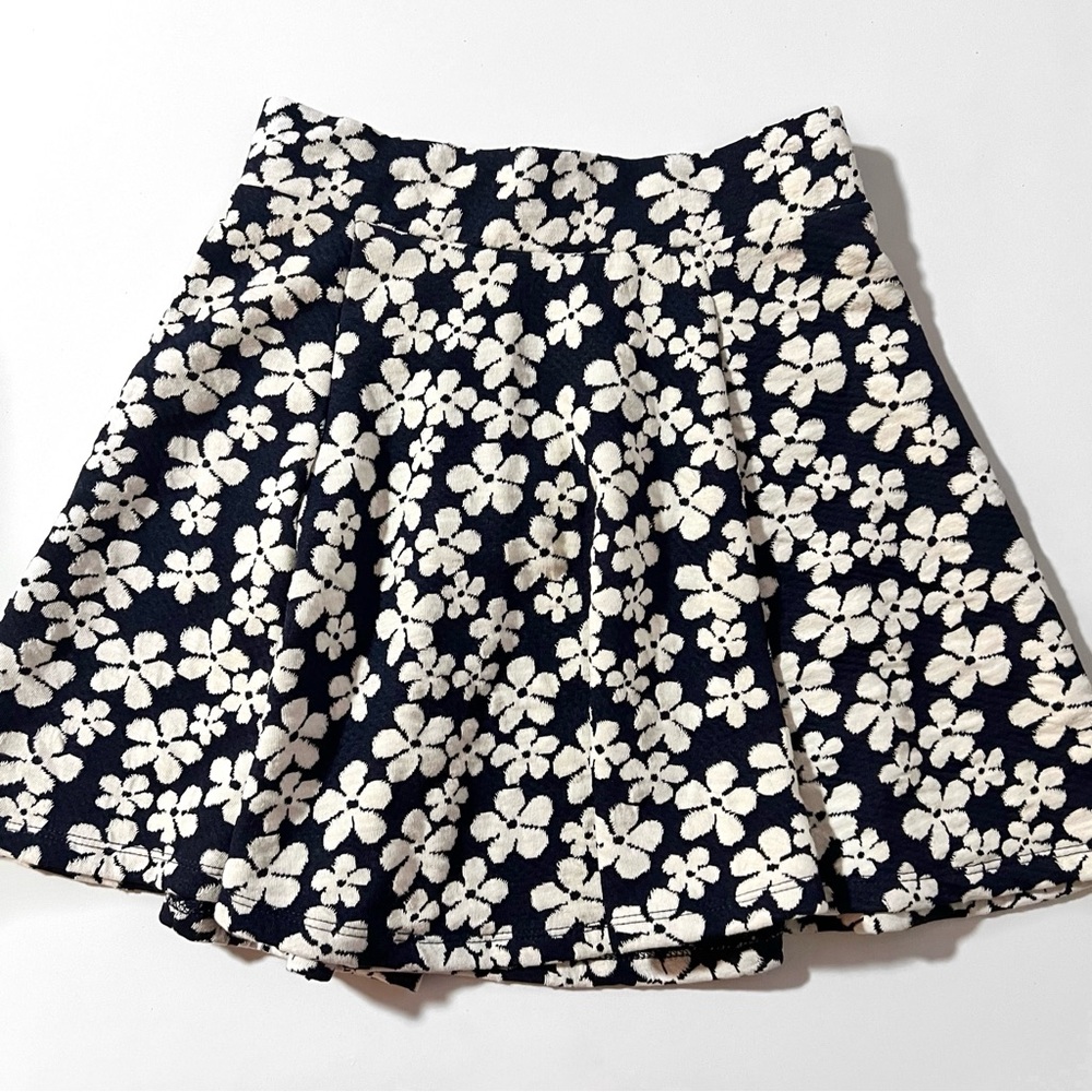H&M Navy Floral Skater Skirt NWT